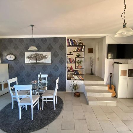 Beautiful Island House Ugljan Apartamento Exterior foto
