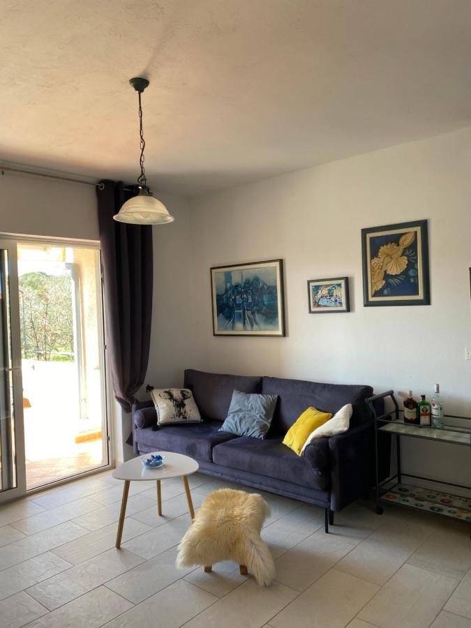 Beautiful Island House Ugljan Apartamento Exterior foto