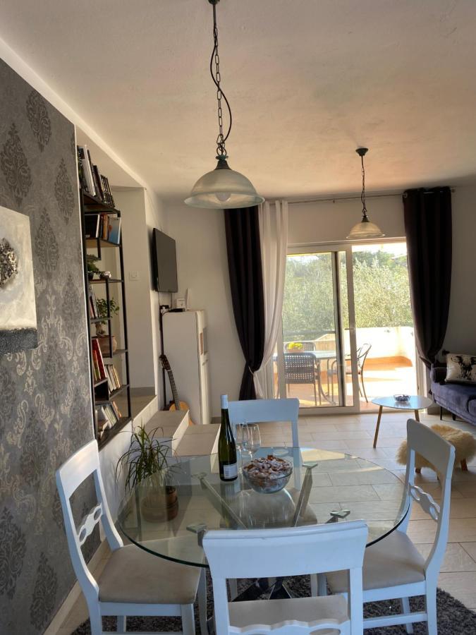 Beautiful Island House Ugljan Apartamento Exterior foto