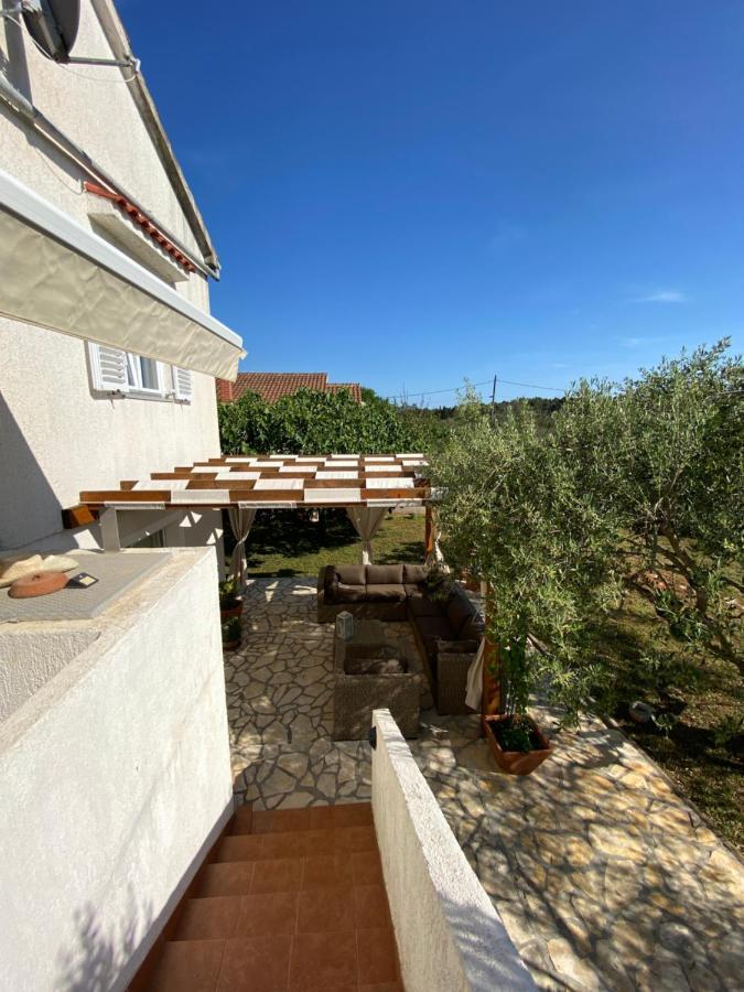 Beautiful Island House Ugljan Apartamento Exterior foto