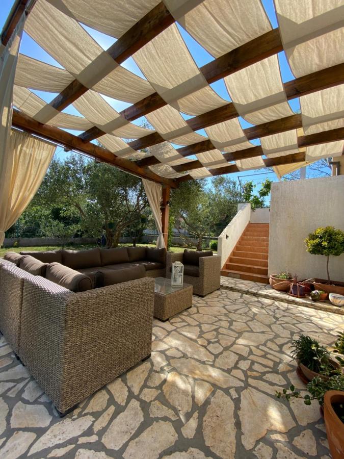Beautiful Island House Ugljan Apartamento Exterior foto
